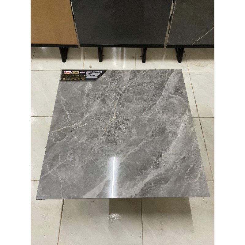GRANIT MURAH 60X60 IKAD PANDORA GREY GLAZED POLISH