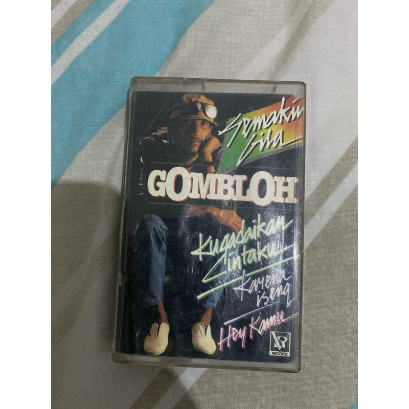 Kaset Gombloh Semakin Gila