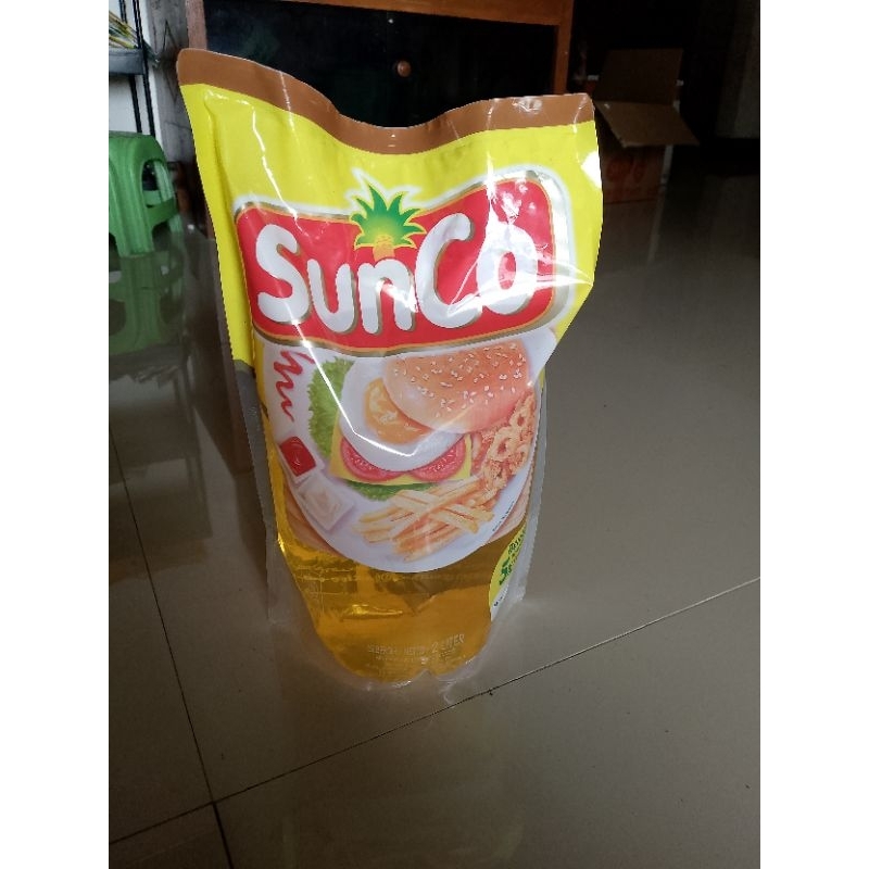 

MINYAK GORENG SUNCO 2liter