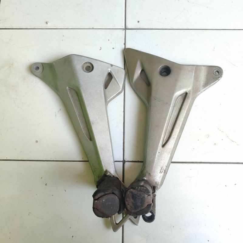 foostep step belakang supra fit new original copotan