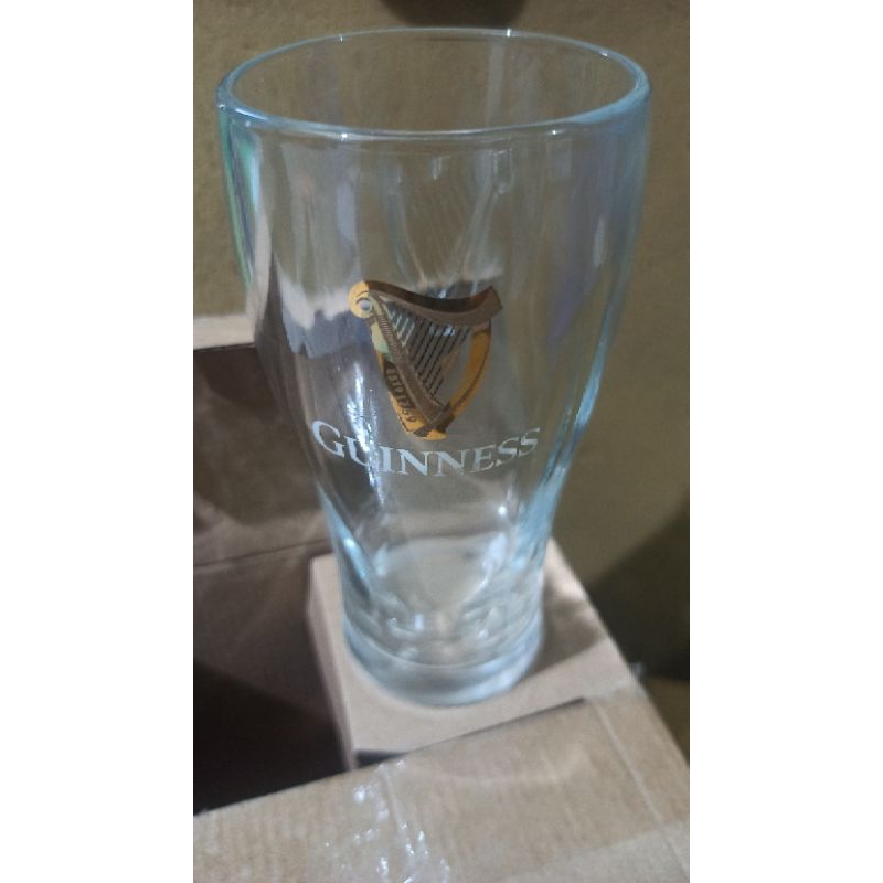Gelas GUINNESS