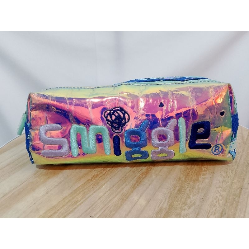 

Smiggle Pensil Case Twin Zip Seek