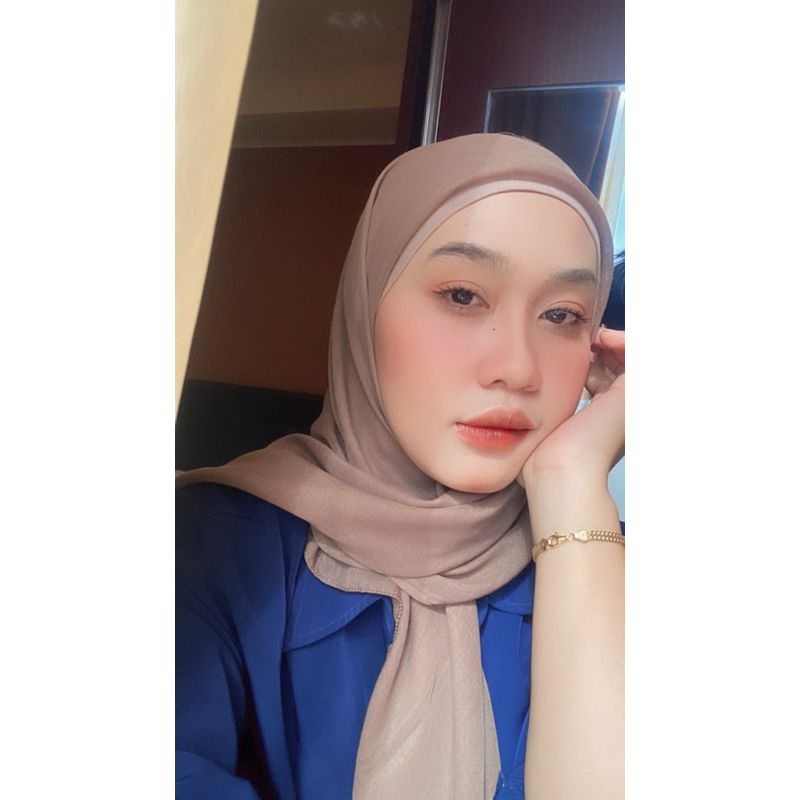 Ciput uniqlo