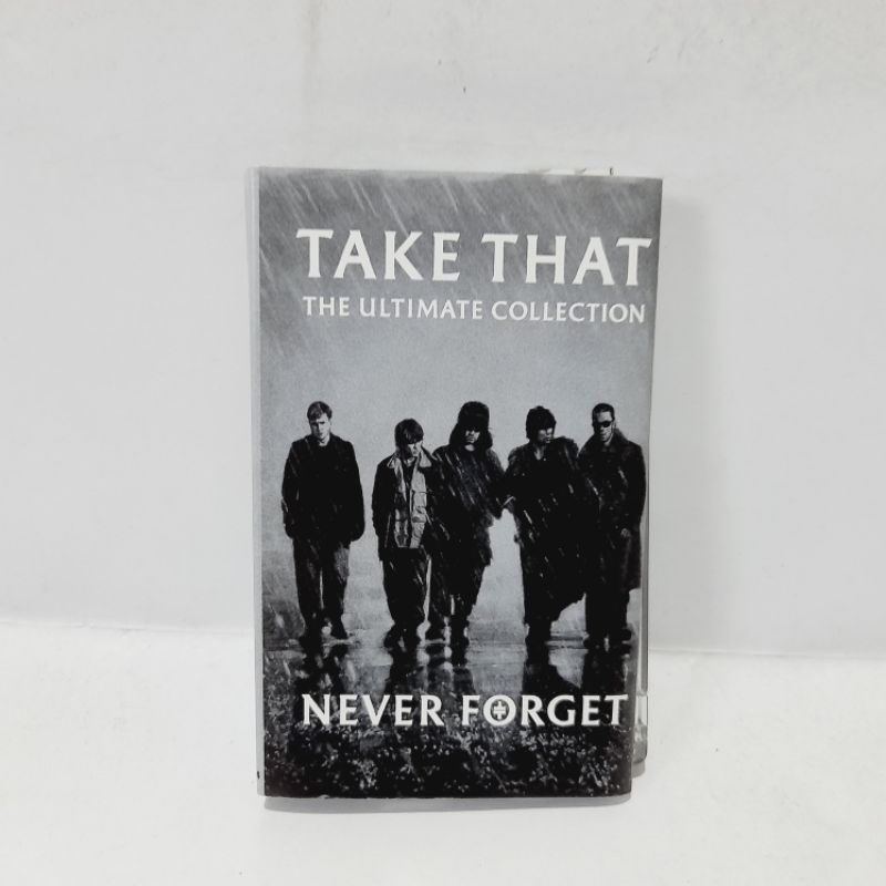 Kaset Take That The Ultimate Collection Never Forget