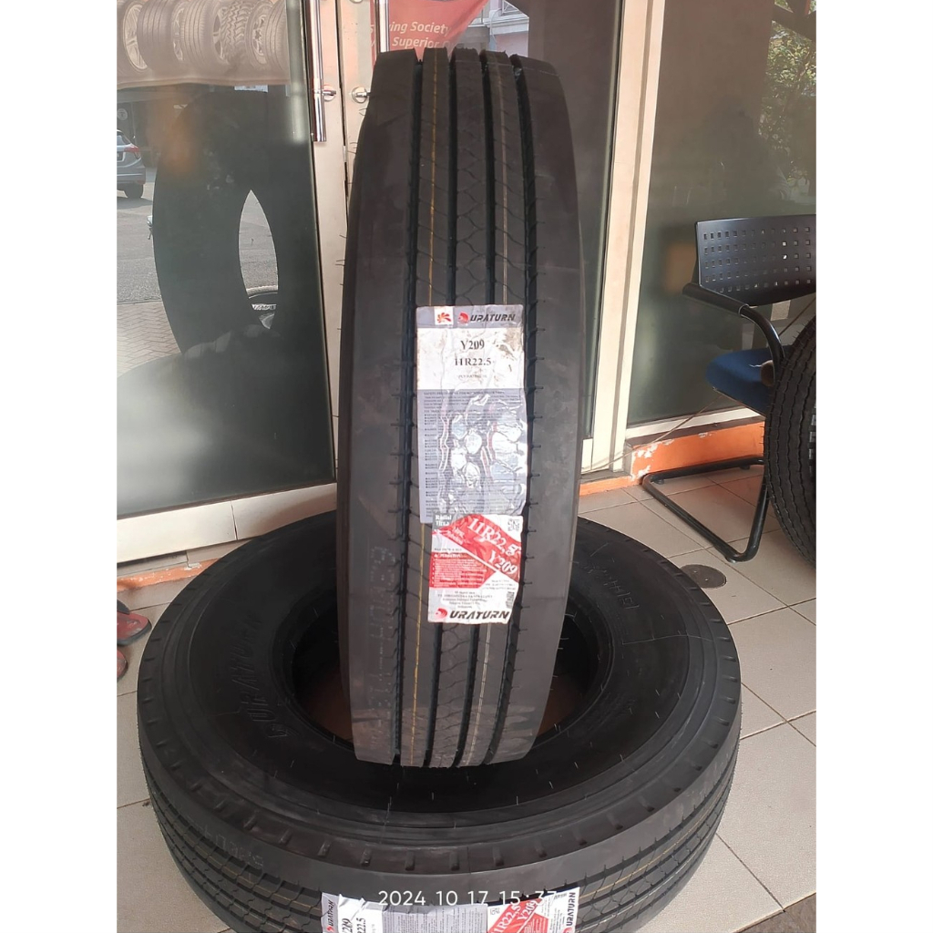 BAN KAWAT (RADIAL) DURATURN 11 R 22.5 Y 209 TUBELESS UNTUK BUS DAN TRAILER