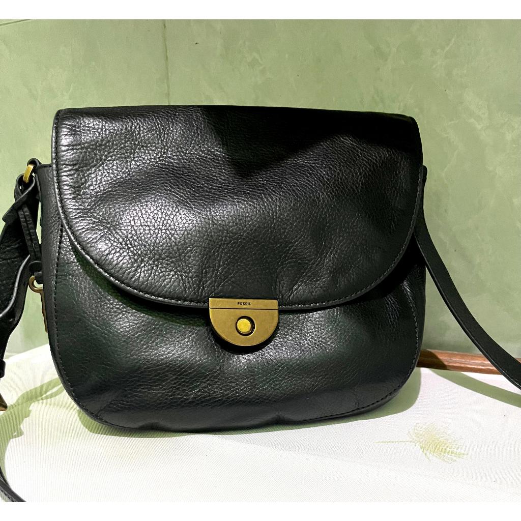Preloved Tas Fossil Emi Saddle Bag Black