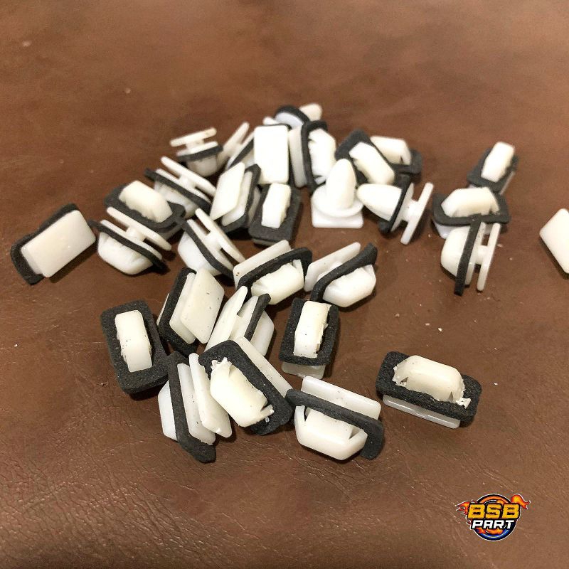 5 pcs Kancing Klip Grill Ram Depan Mobil Toyota Kijang Kapsul