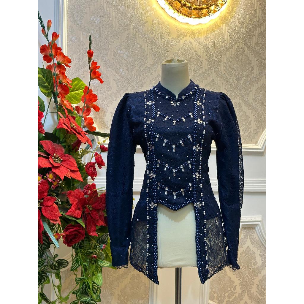 Kebaya SILVIA (hanya atasan saja)