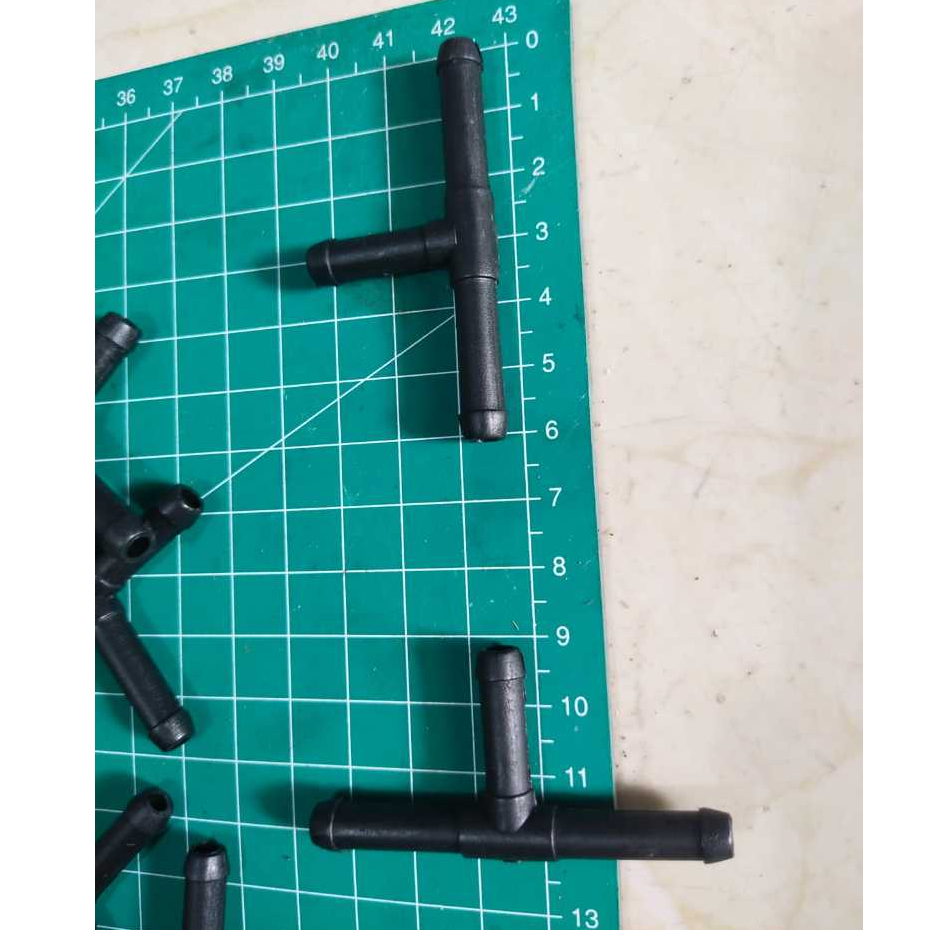 Sambungan Selang Air Wiper TIPE ( T  ) Mobil Universal