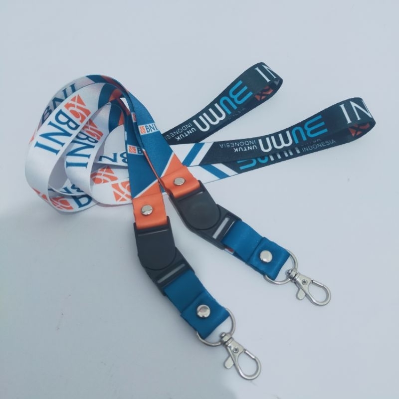 

tali lanyard karyawan BNI