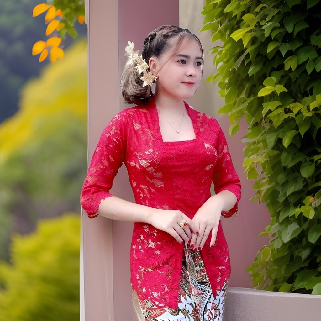 Satu Set Kebaya Bali Kutubaru dengan Selendang