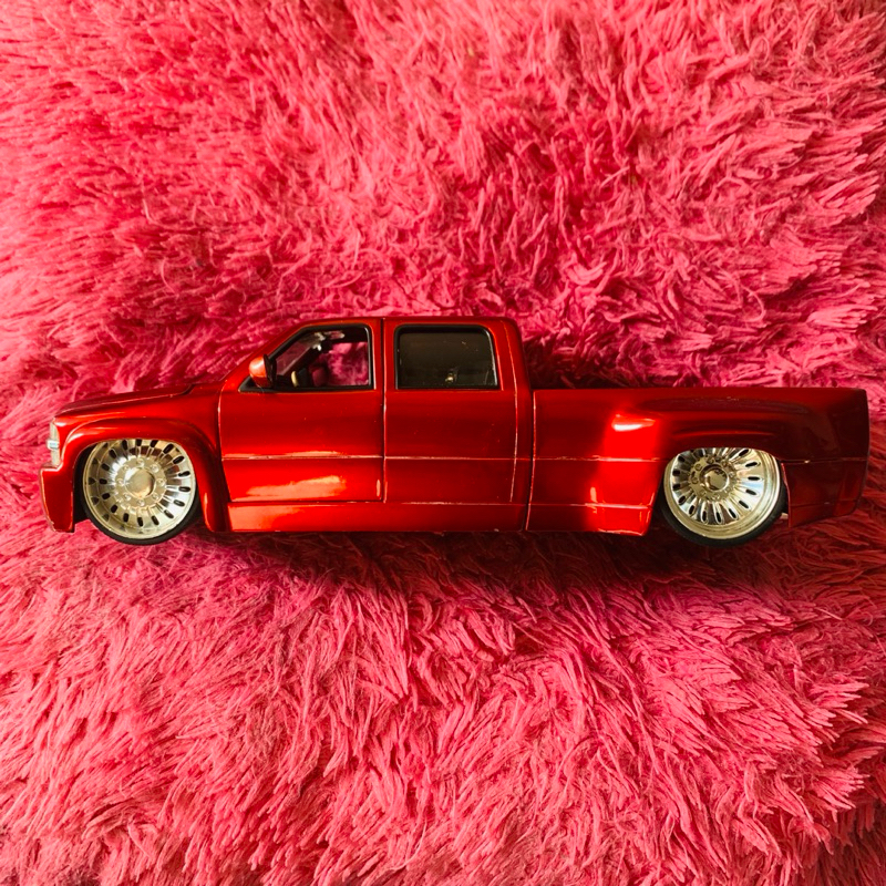 Jada Toys 1:24 Chevrolet Silverado 1999