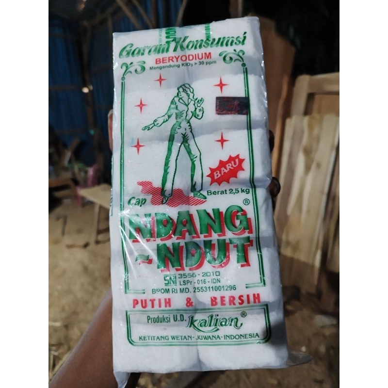 

Garam briket/bata cap Ndang-ndut 2,5 kg