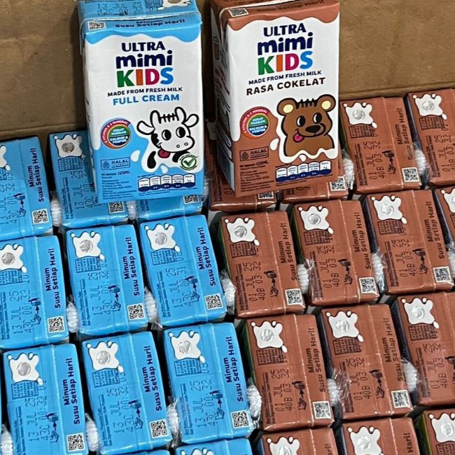 

ULTRA MIMI KIDS SUSU UHT 125ML ISI 20 PCS ( 1/2 CARTOON )