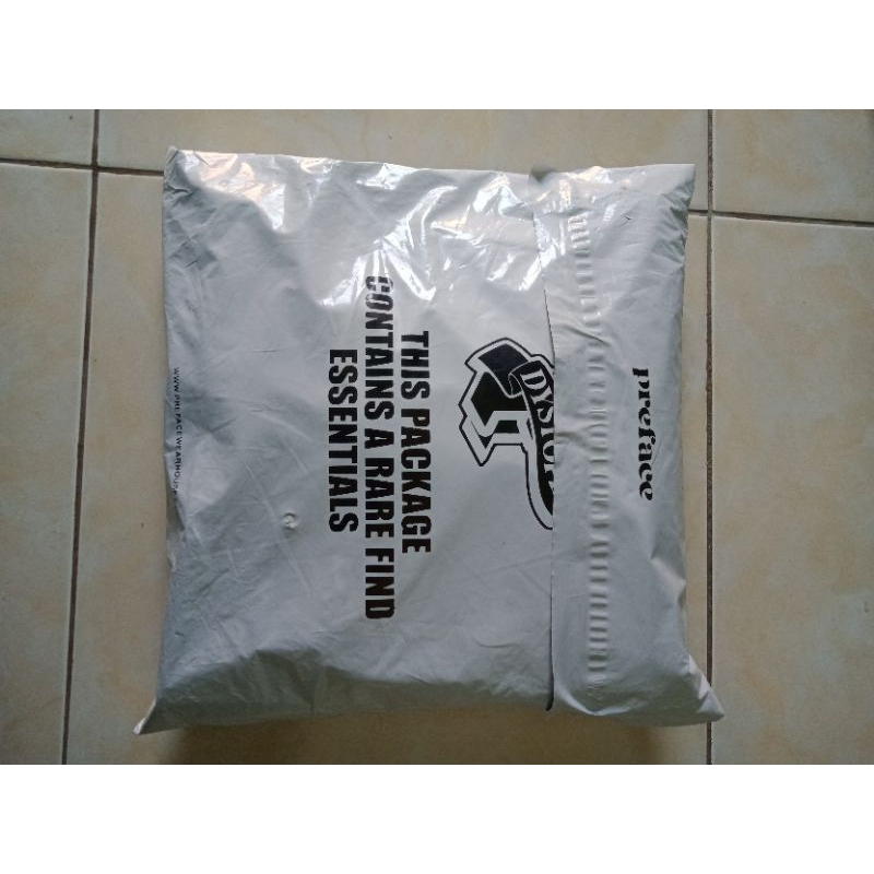 preface vortex of dystopia hoodie broken white