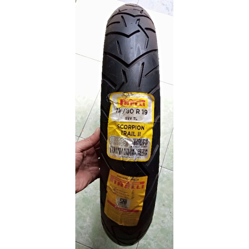 Ban Pirelli Scorpion Trail II ring 19 ukuran 110/80-19
