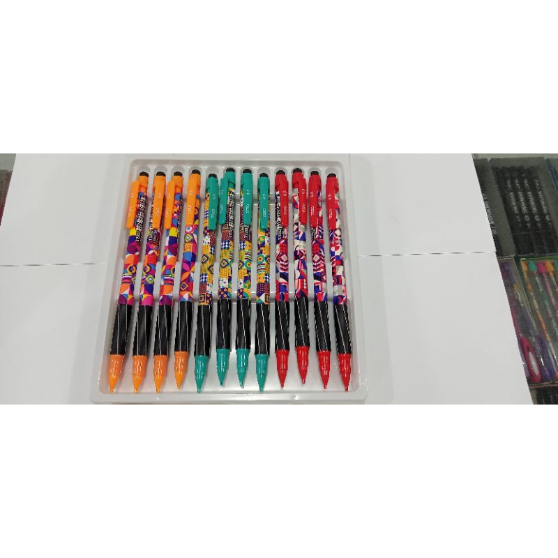 

pensil isi /pensil mekanik 0.5