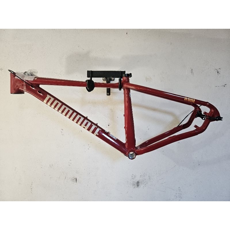 Frame Dominate A One 27.5