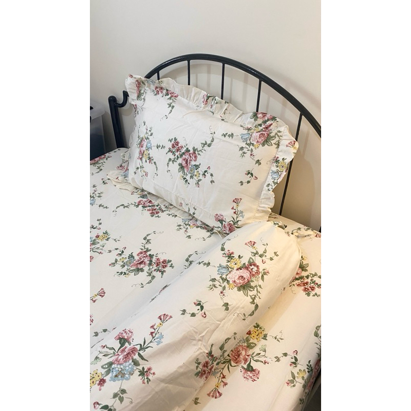 Fleur Sprei Set | Katun Jepang Motif Bunga Flower Coquette