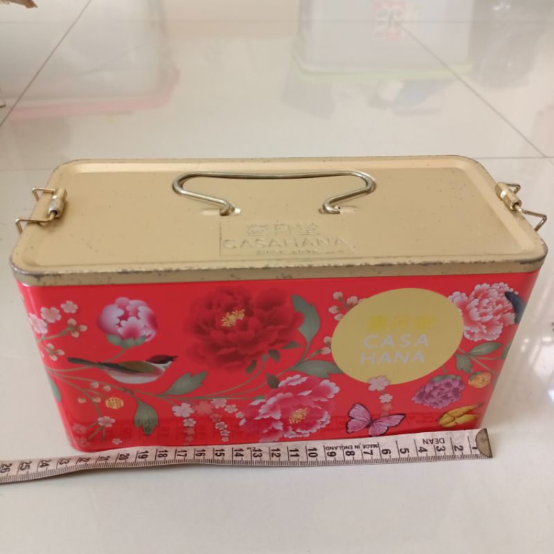 

Kotak kado Box mooncake Casahana merah bunga