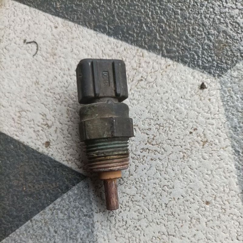 switch temperature ECT hyundai verna excel 2 avega getz