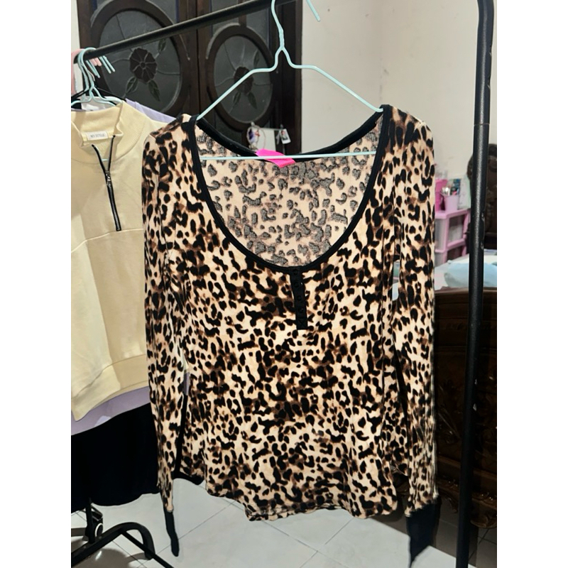 •PRELOVED• LA SENZA motif macan