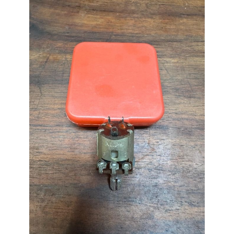 Potensio meter saklar tarik 10K