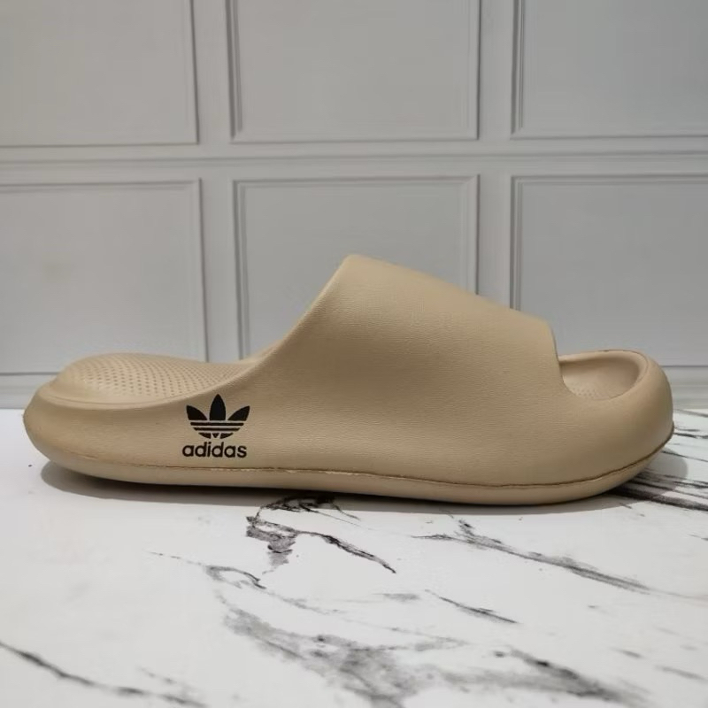 SANDAL SLIDE PRIA POSEE ADIDAS SANDAL SLIPERS POSE SANDAL COWOK ADIDAS TERBARU