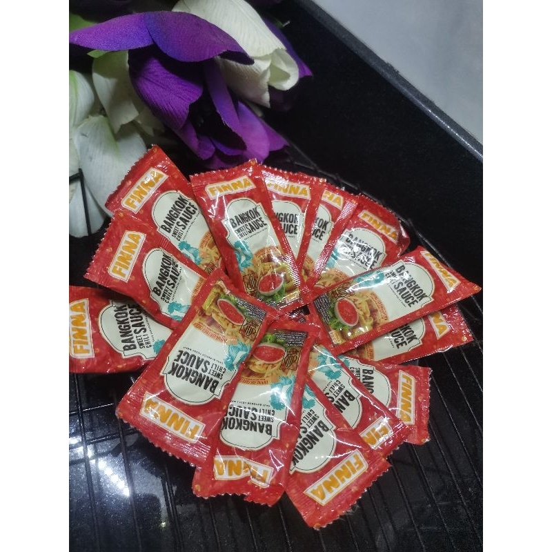 

Finna Dipping Sauce (fina saus bangkok thailand) sachets 9gr