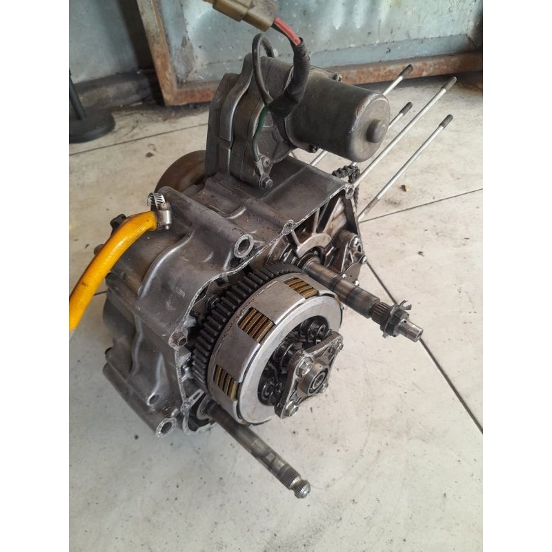 mesin Supra 100 glondongan ( copotan motor )