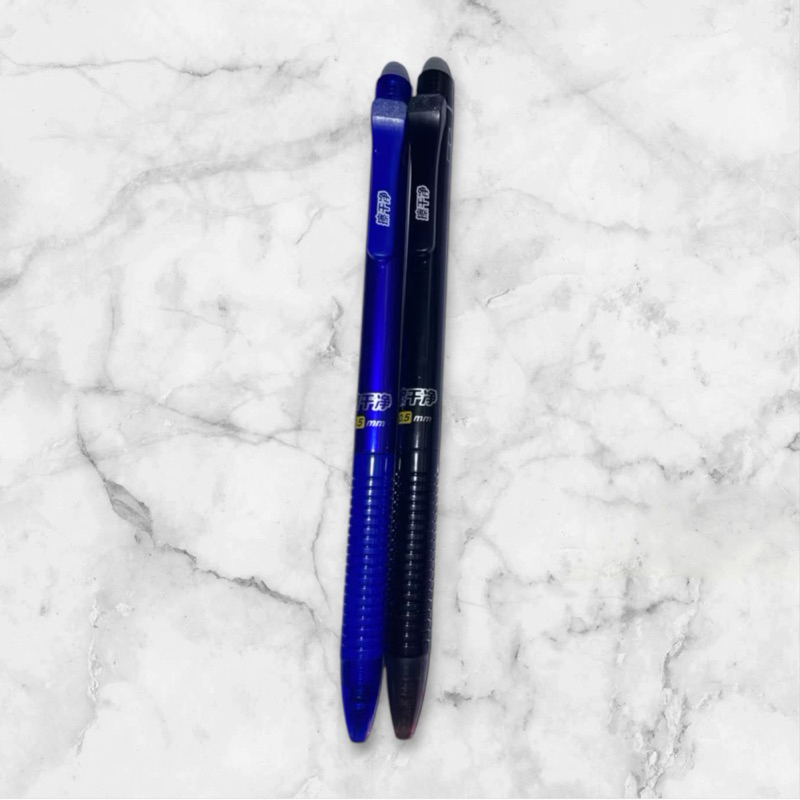 

pen gel bisa dihapus (0.5mm) (2pcs)