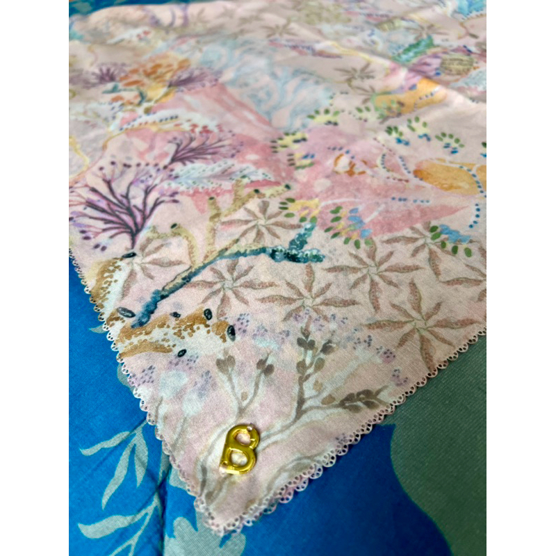 Buttonscarves Misool - Jellyfish