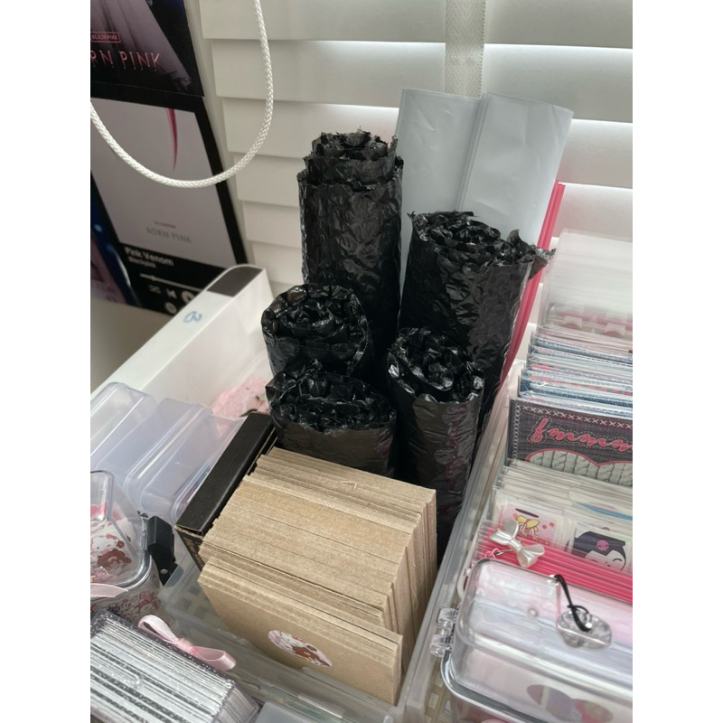 

PHOTOCARD DIBAWAH 30RIBU HARUS CO PACK! DIATAS 30RB TIDAK PERLU CO PACK!! Tambahan packing + extra freebies, WAJIB