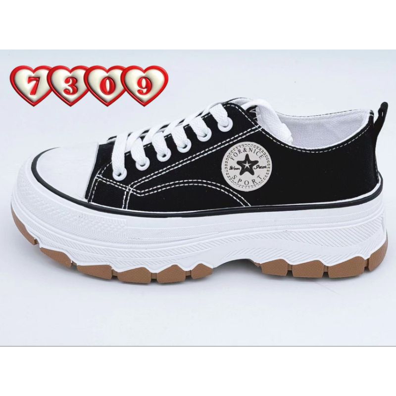 SEPATU WANITA/ SEPATU   SNEAKERS MODEL TALI WARNA HITAM PUTIH  /7309