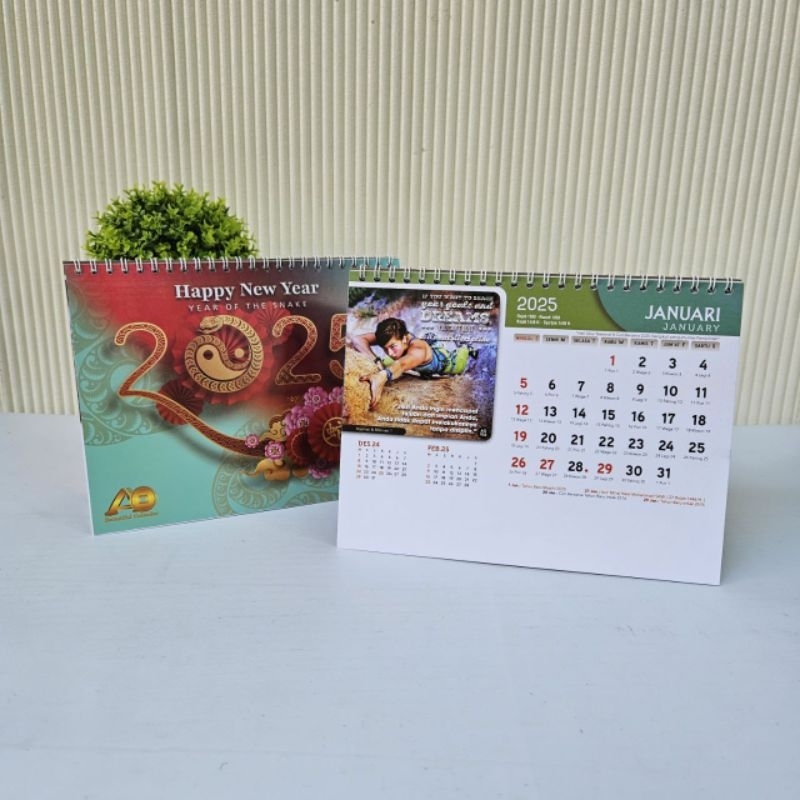 

kalender meja standar tahun 2025 motivasi Ao 902 ukuran 21x16 cm( terima castume cetak merek)