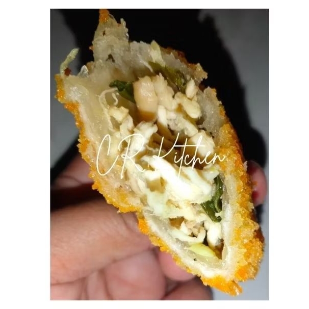 

CIRENG KRISPI ISI AYAM SUWIR / KEJU | CIRENG PANIR ISI AYAM SUWIR / KEJU | (MAKANAN / FROZEN FOOD / SNACK RINGAN / JAJANAN ) | 1PAX CIRENG KRISPI ISI 5 PCS | CIRENG ISI AYAM UKURAN SEDANG KRISPI | AYAM PEDAS / ORIGINAL / KEJU | CIRENG BY CR KITCHEN