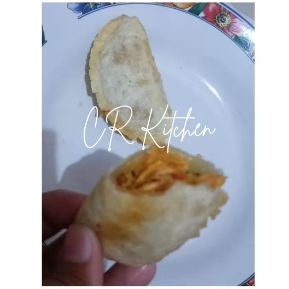 

1 PACK ISI 6 PCS CIRENG KECIL AYAM SUWIR (MAKANAN / FROZEN FOOD / SNACK RINGAN / CEMILAN PEDAS / JAJANAN ) | CIRENG ISI AYAM SUWIR | AYAM PEDAS / AYAM ORIGINAL / KEJU | CIRENG BY CR KITCHEN