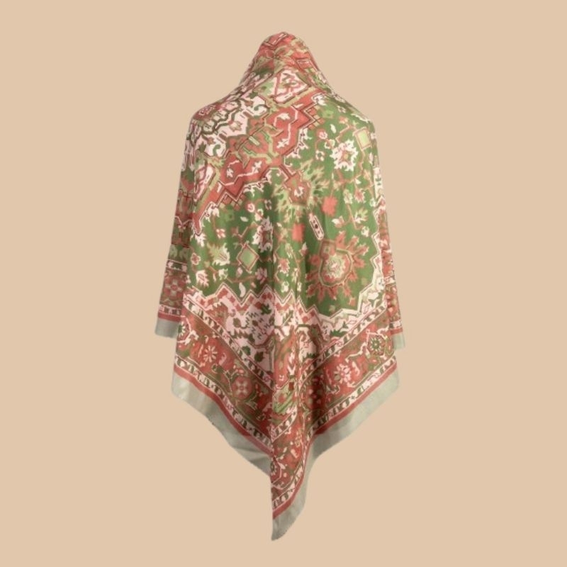 HIJAB SEGIEMPAT VOAL MOTIF JUMBO