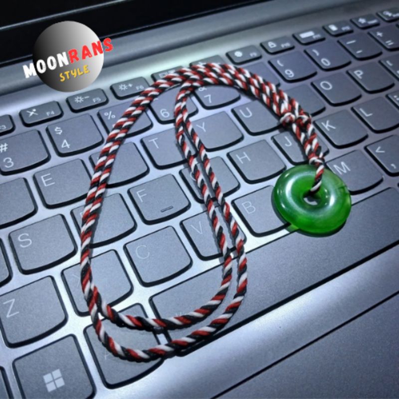 kalung giok// kalung tali triedhatu liontin motif giok// K14