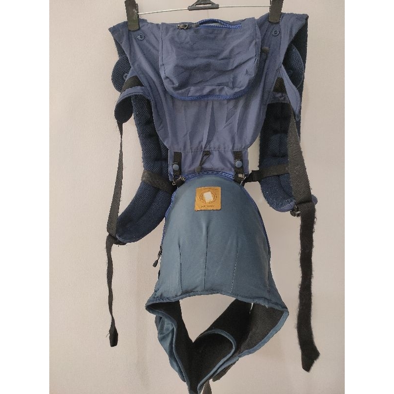 SALE Gendongan bayi bekas second preloved gendonag Hipseat Todbi navy two tone bisa hadap depan dan 