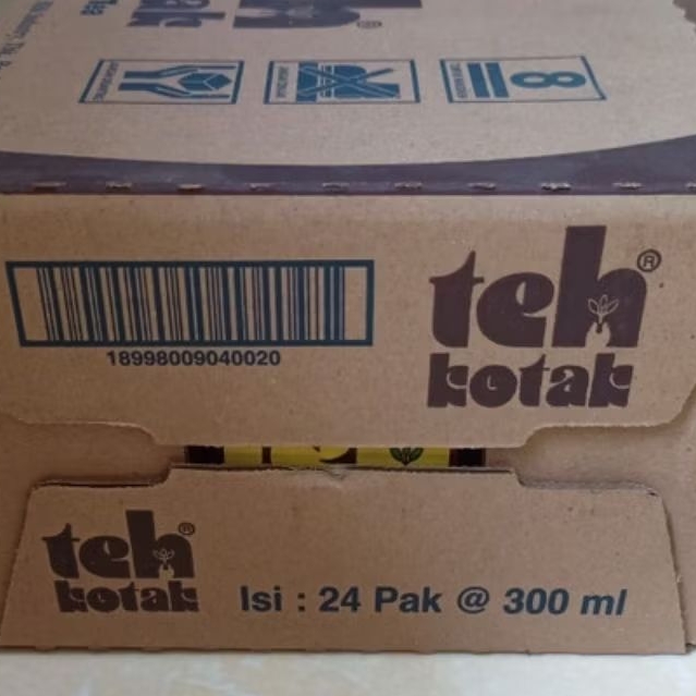 

1 KARTON MINUMAN TEH KOTAK MELATI 300 ML X 24 PENGIRIMAN INSTAN SAMEDAY BLUEBIRD