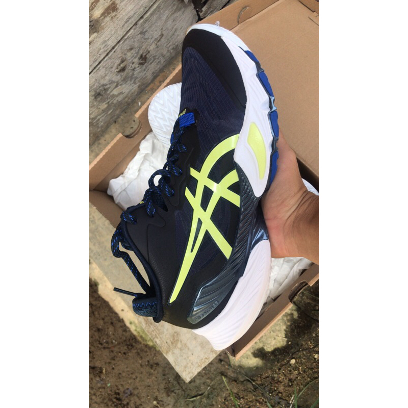 Asics Metarise Original 100% size 42.5
