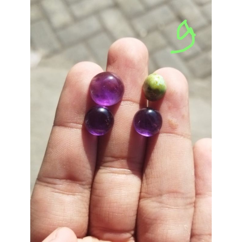 Natural akek kecubung ungu