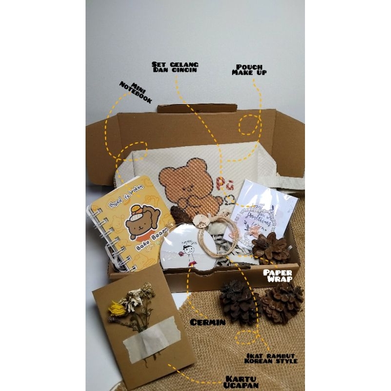 Hampers pouch make up wanita/Gift murah untuk wanita/Kado spesial murah dan lucu untuk wanita