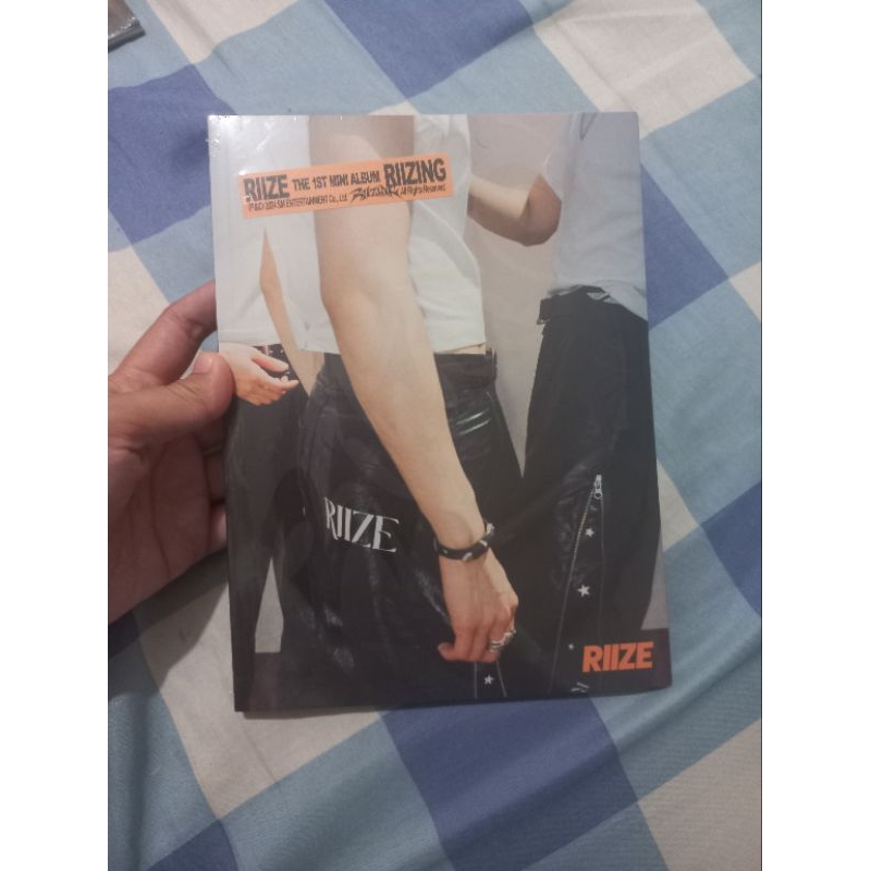 ALBUM SEALED RIIZE RIIZING BOOM BOOM BASS, RIIZING EPILOGUE FILM ANTON, RIIZING EPILOGUE CASSETTE TA