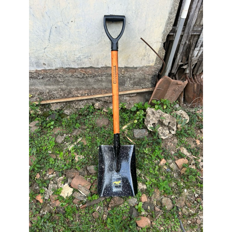 Sekup Pasir Cap Buaya Sekop Tanah Crocodile Bangunan Proyek