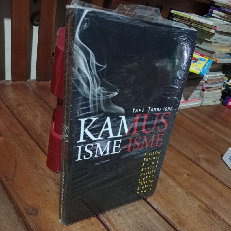 KAMUS ISME-ISME - YAPI TAMBAYONG