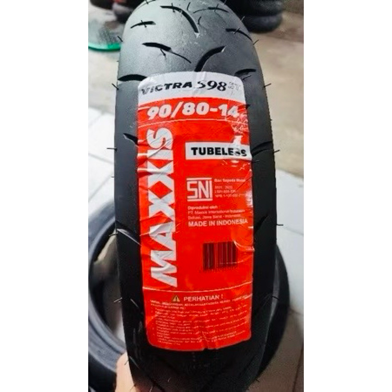 Ban Motor MAXXIS VICTRA 90/80-14 TUBELES