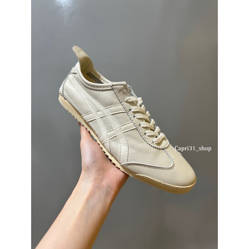 Sepatu Onitsuka Deluxe Triple White / Full White Free Kaos Kaki