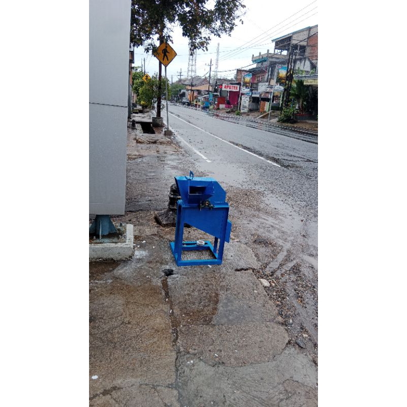 cacah rumput multifungsi